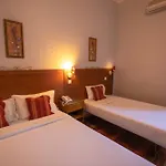 Grande Pensao Residencial Alcobia Szálloda