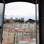 Grande Pensao Residencial Alcobia