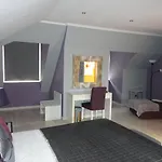 Grande Pensao Residencial Alcobia 2*