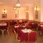 Hotel Grande Pensao Residencial Alcobia 2*
