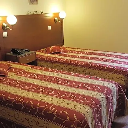 Otel Grande Pensao Residencial Alcobia 2*