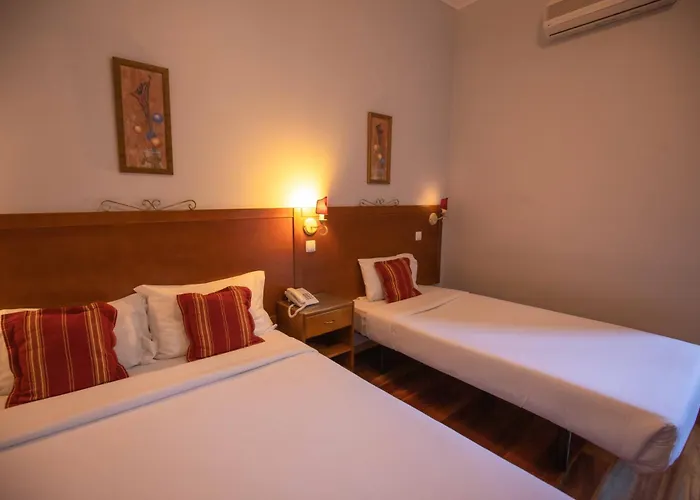 Grande Pensao Residencial Alcobia Hotel