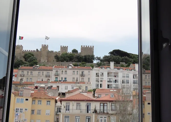 Grande Pensao Residencial Alcobia