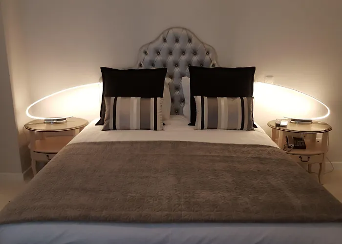 Grande Pensao Residencial Alcobia * Lisboa