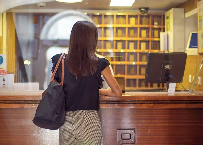 Grande Pensao Residencial Alcobia Hotel *