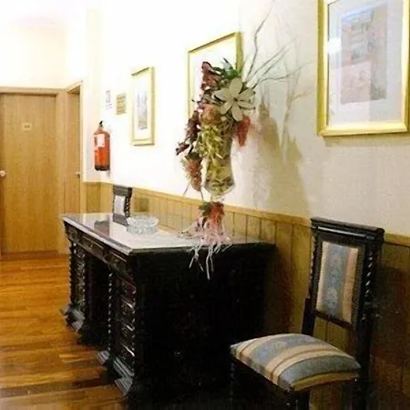 Grande Pensao Residencial Alcobia Hotel