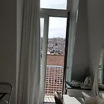 Grande Pensao Residencial Alcobia